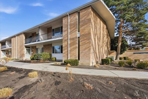 Tiny photo for 725 E THREE FOUNTAINS CIR #57, Murray, UT 84107 (MLS # 2132763)