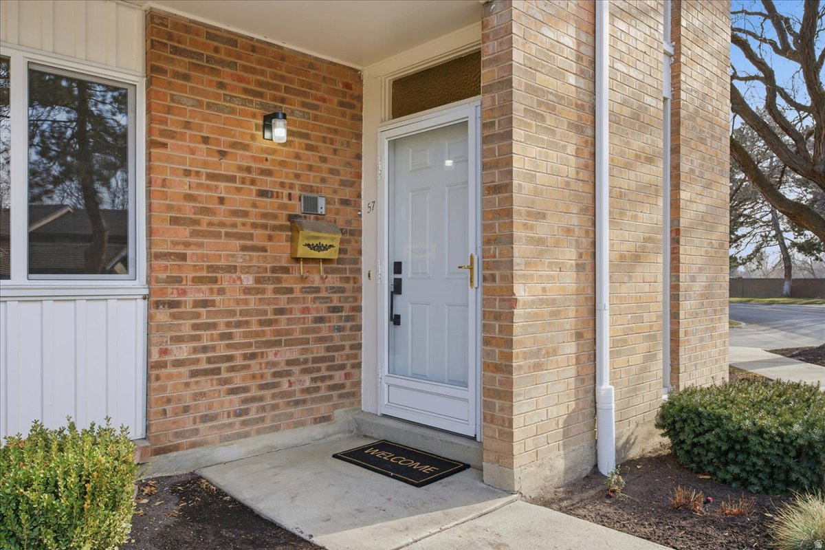 THREE FOUNTAINS - Residential