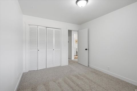 Tiny photo for 725 E THREE FOUNTAINS CIR #57, Murray, UT 84107 (MLS # 2132763)