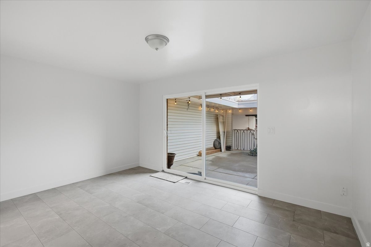 THREE FOUNTAINS - Residential