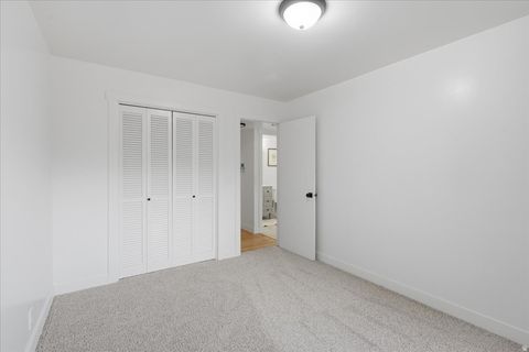 Tiny photo for 725 E THREE FOUNTAINS CIR #57, Murray, UT 84107 (MLS # 2132763)