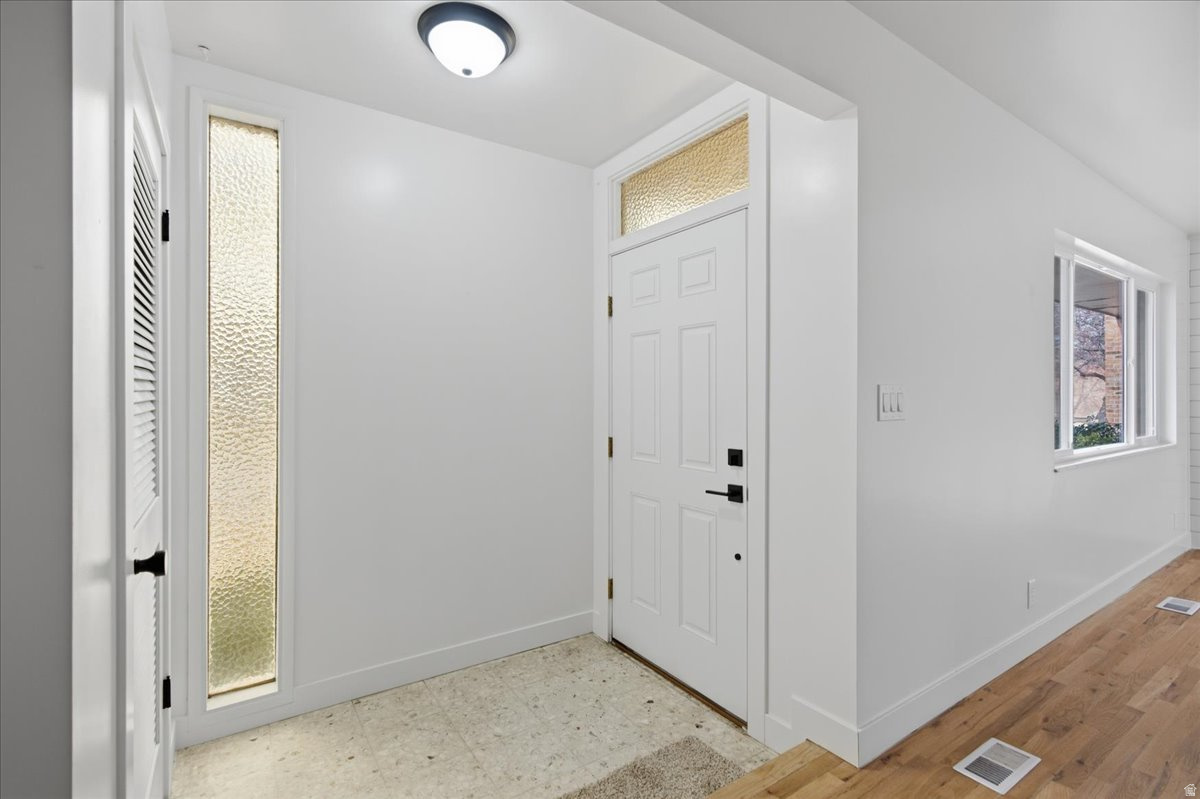 THREE FOUNTAINS - Residential