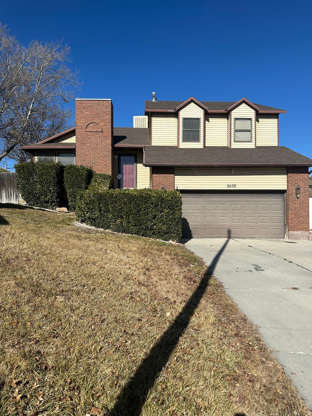 Photo of 5438 S BRANDONWOOD DR, Salt Lake City, UT 84123 (MLS # 2135643)