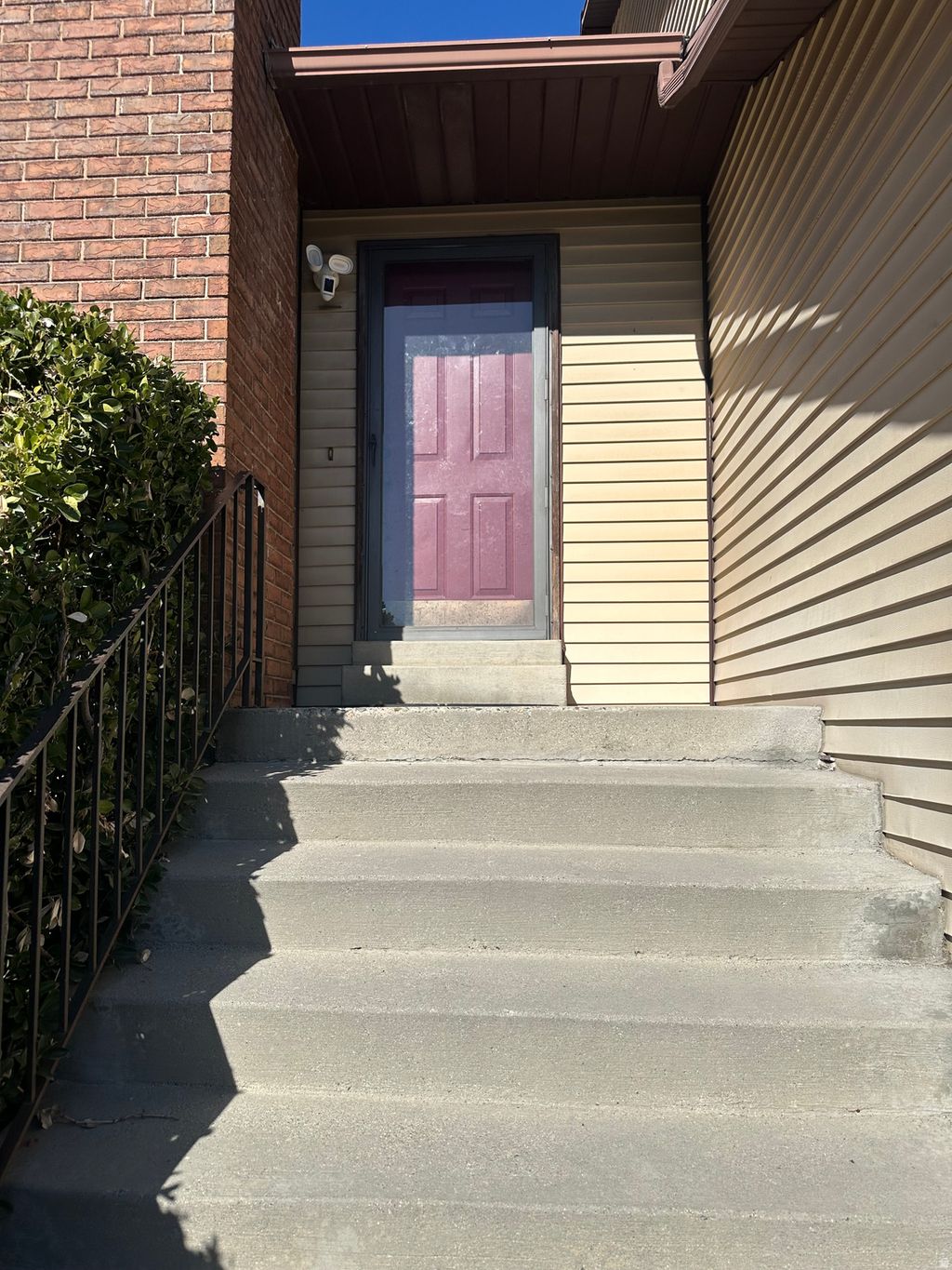 Photo of 5438 S BRANDONWOOD DR, Salt Lake City, UT 84123 (MLS # 2135643)