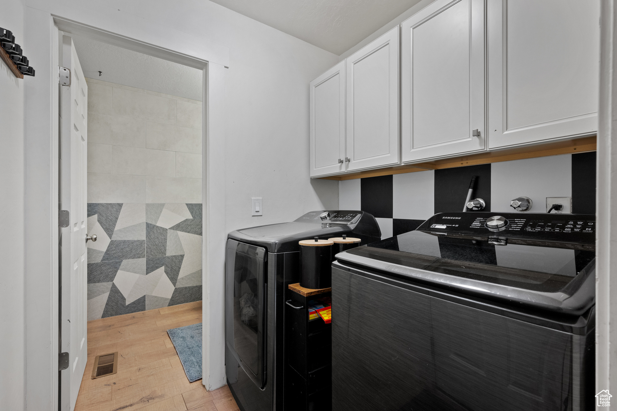 WOODS - Residential