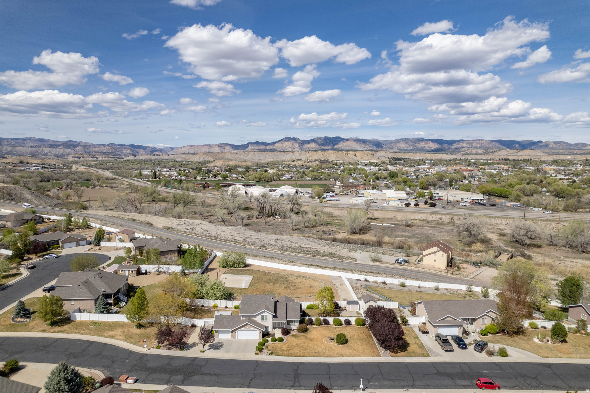ELK RIDGE SUB - Residential