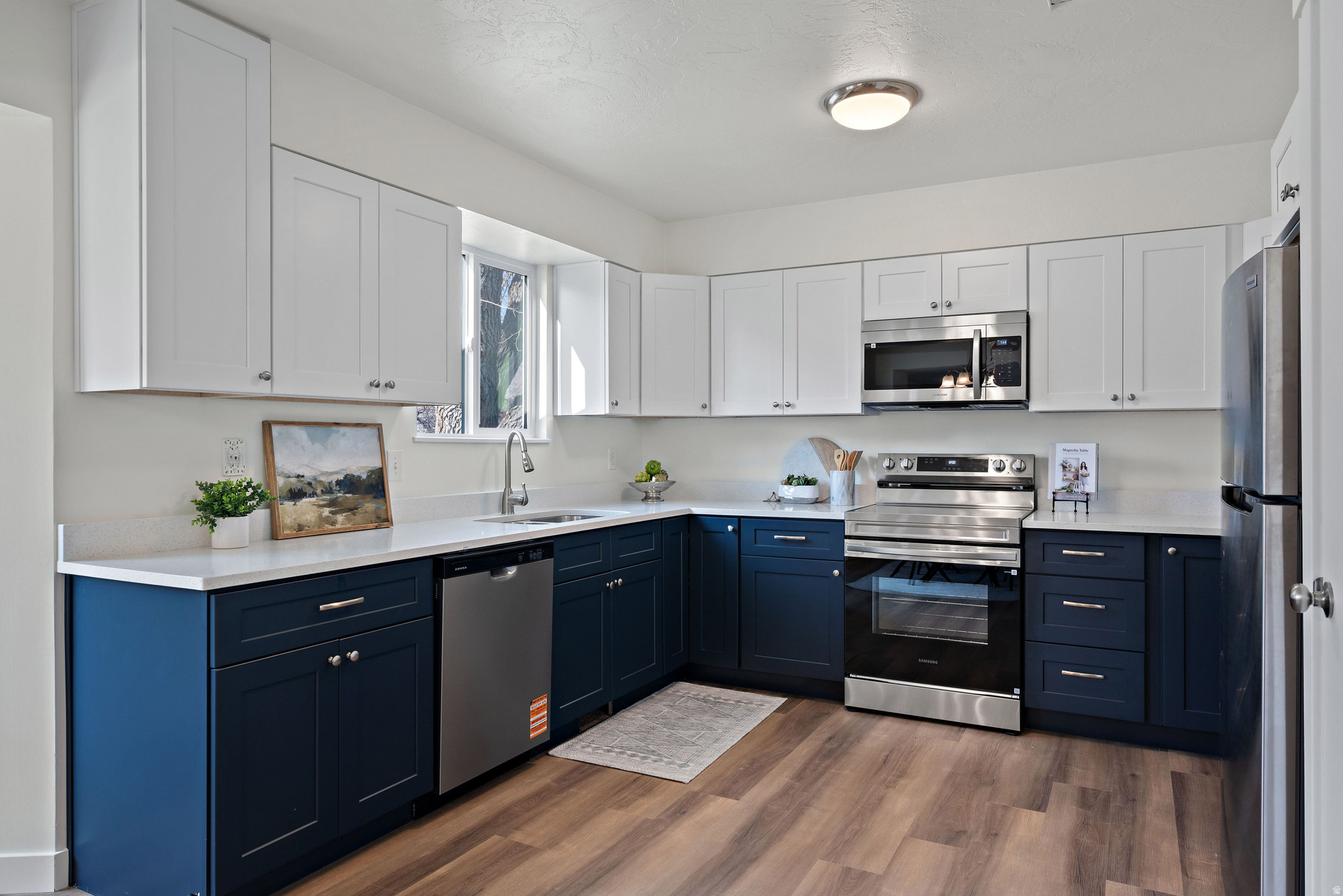 OXFORD STREET - Residential