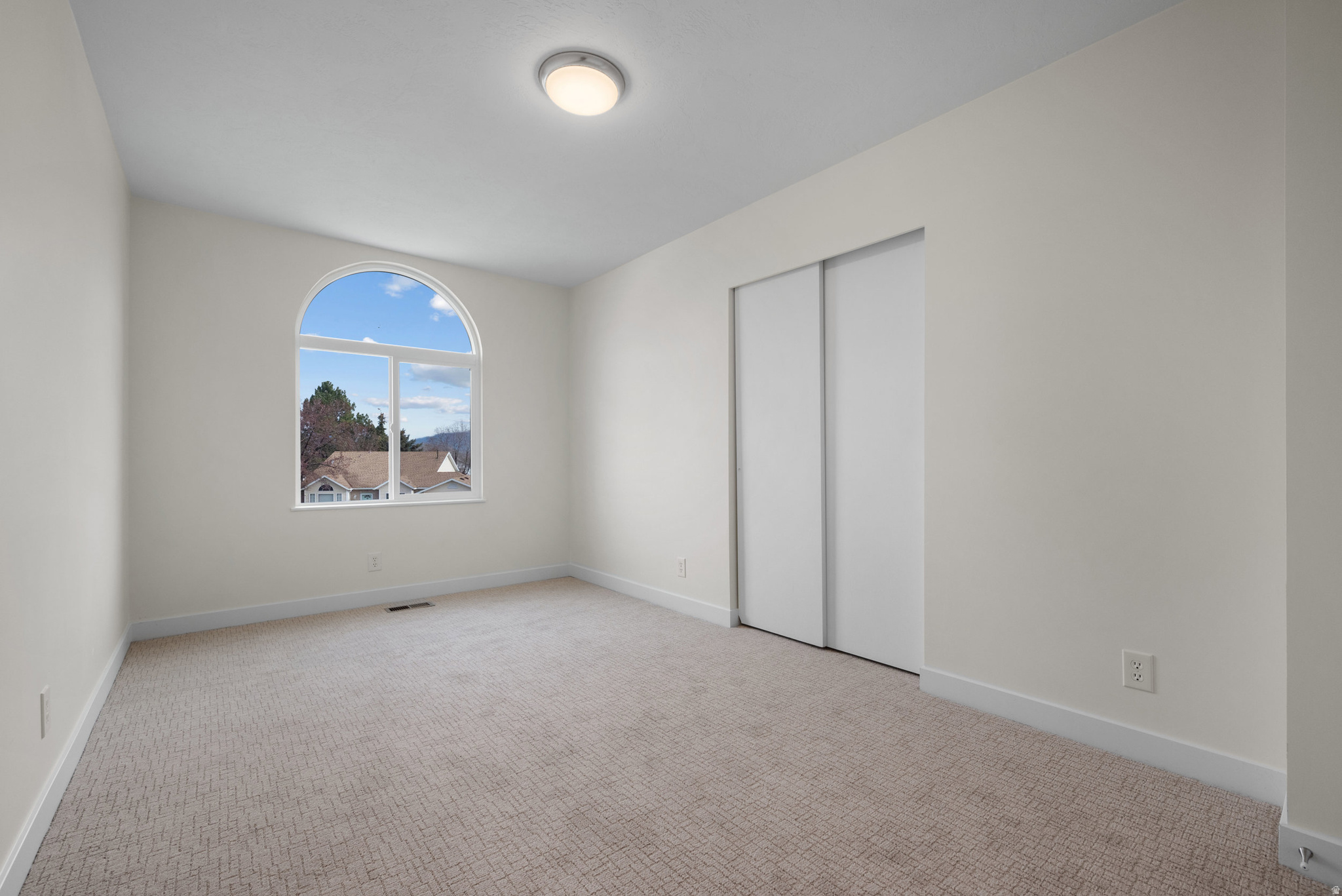 OXFORD STREET - Residential