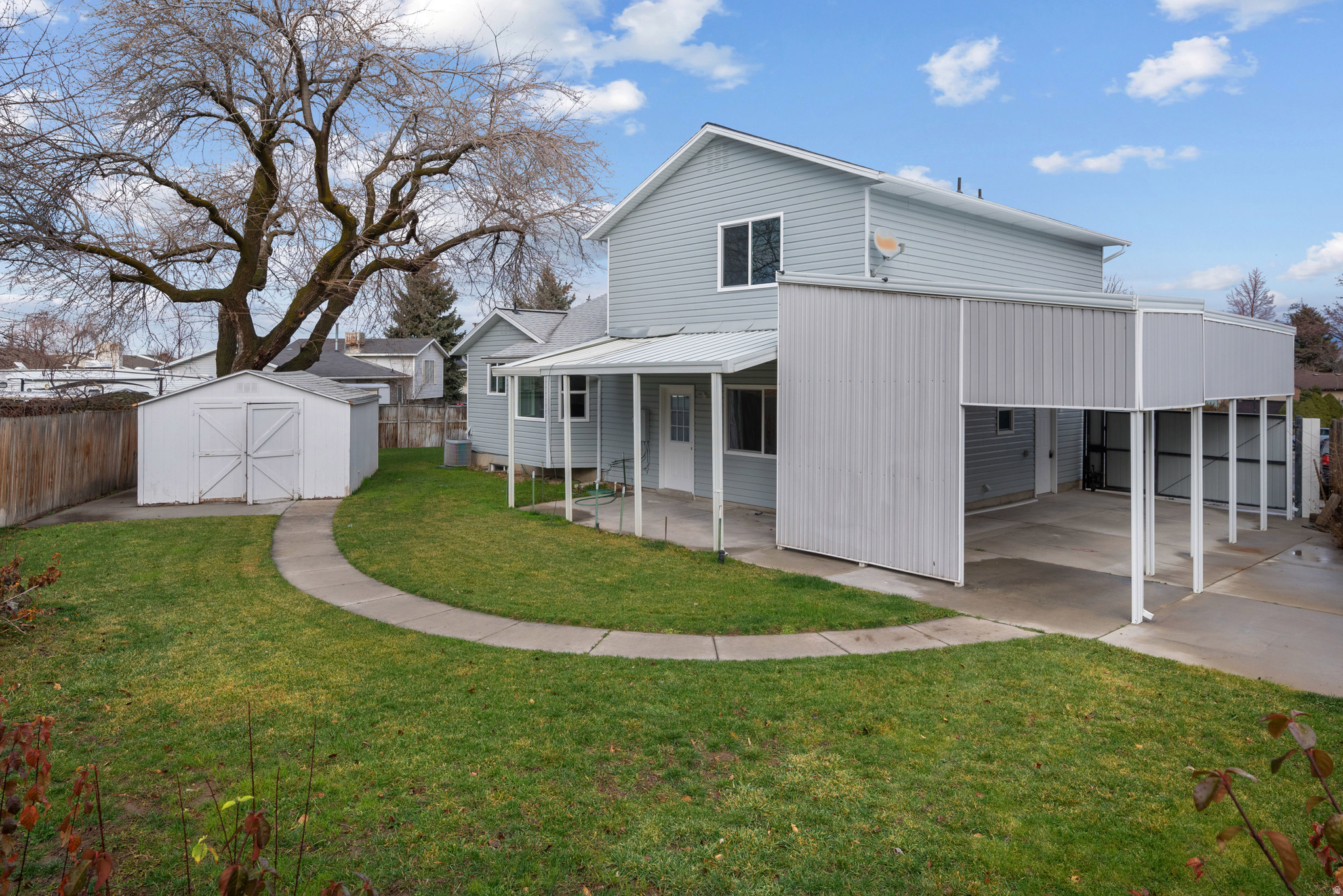 OXFORD STREET - Residential