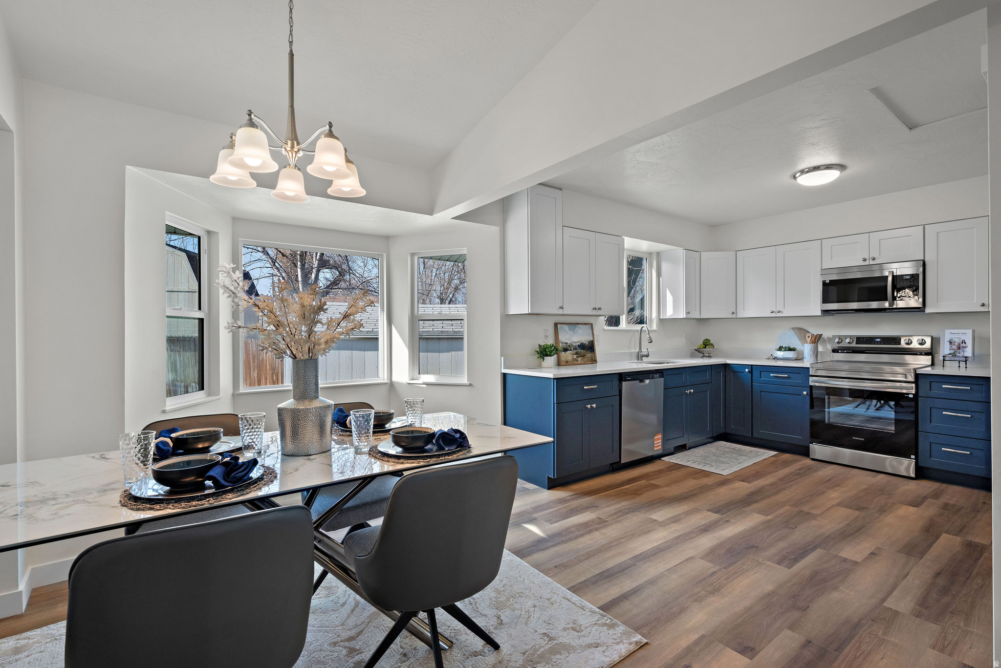 OXFORD STREET - Residential