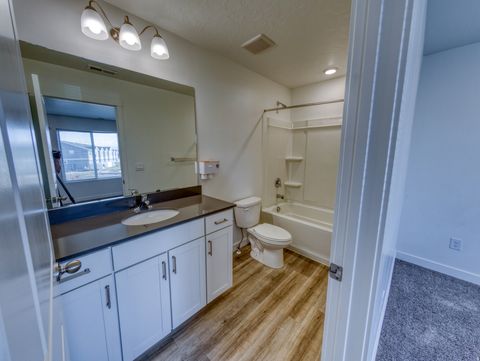 Tiny photo for 458 N TRIDENT DR, Saratoga Springs, UT 84045 (MLS # 2126226)
