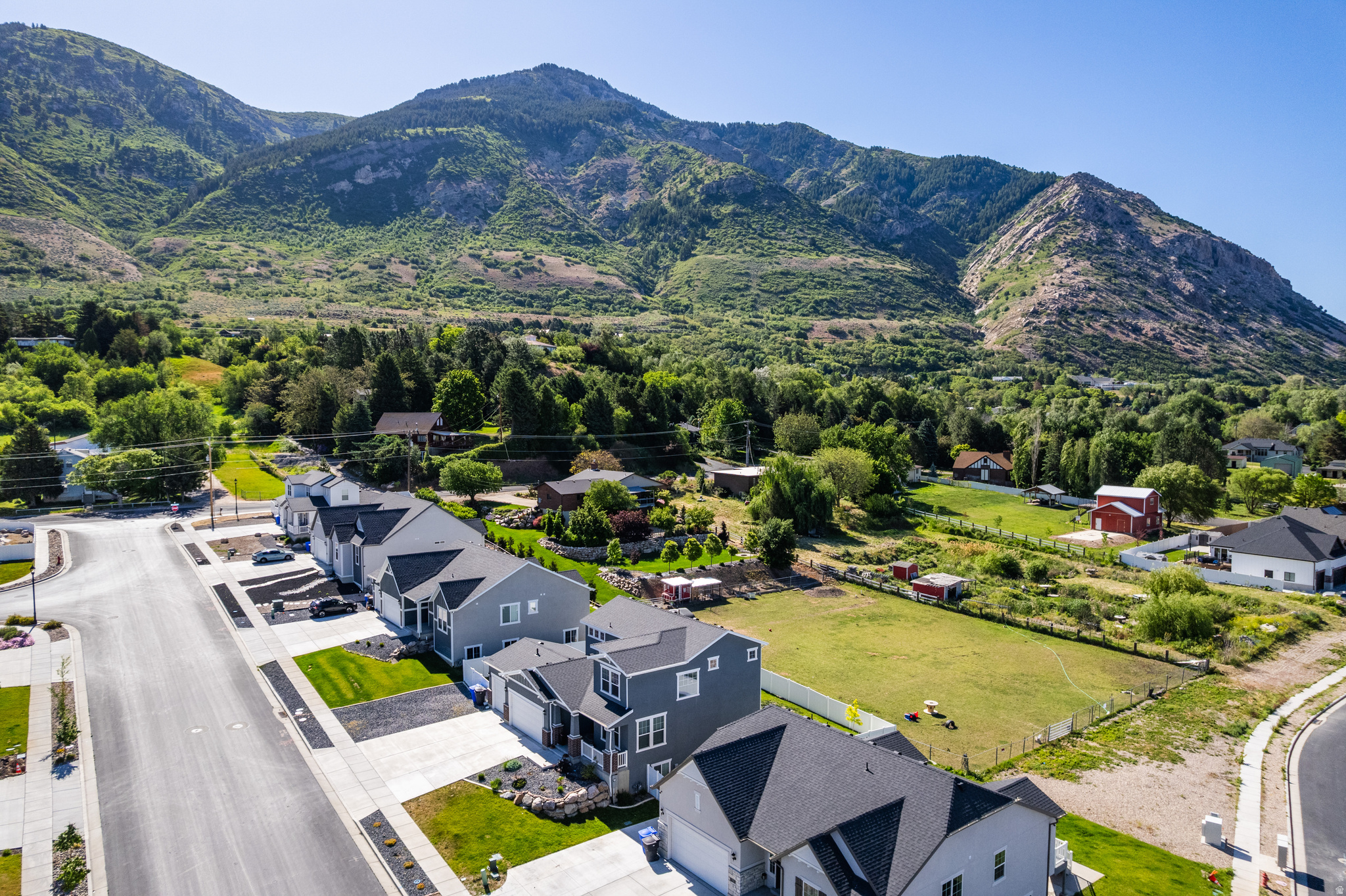WARD FARMS 304 - Residential