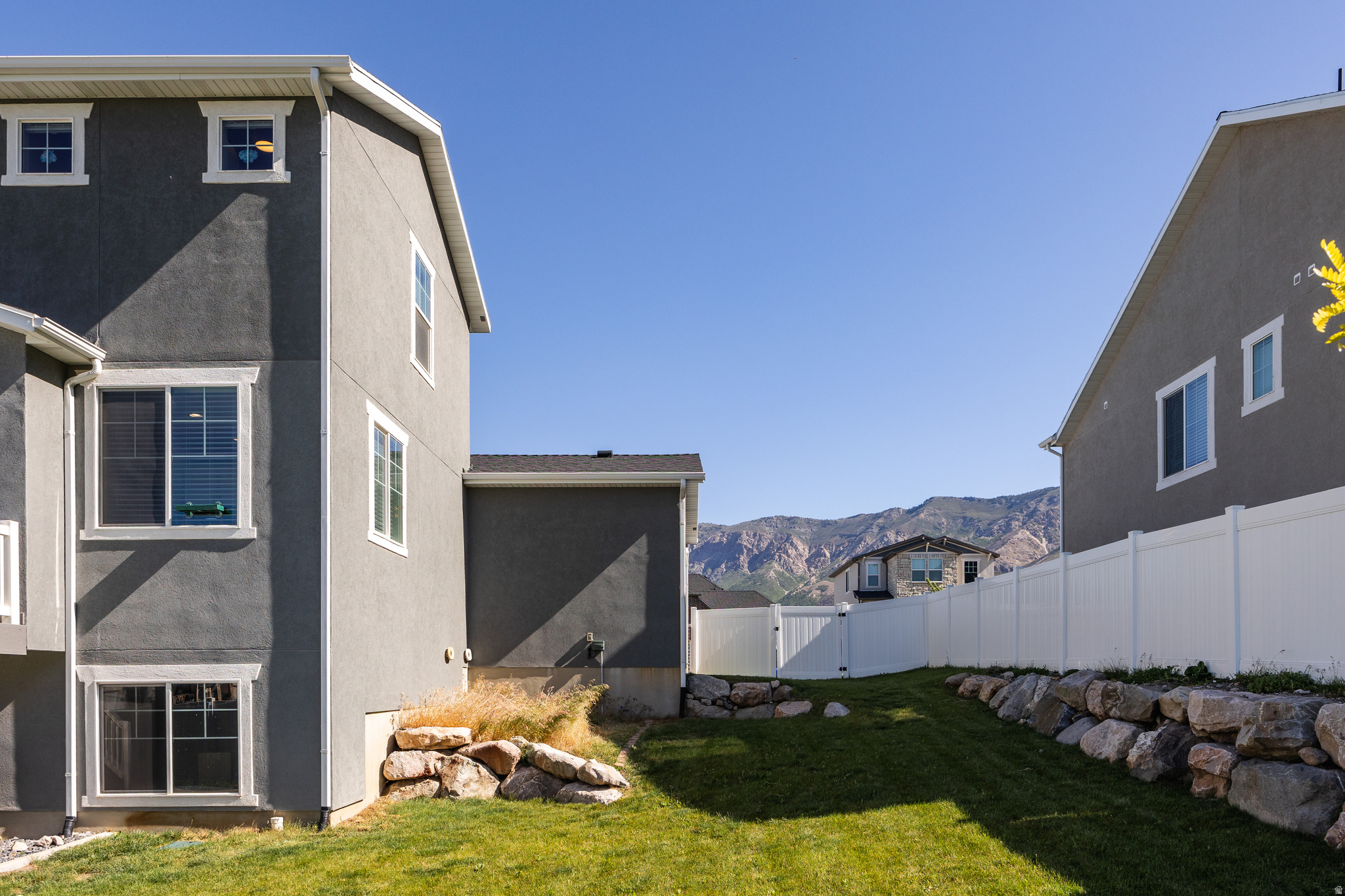 WARD FARMS 304 - Residential