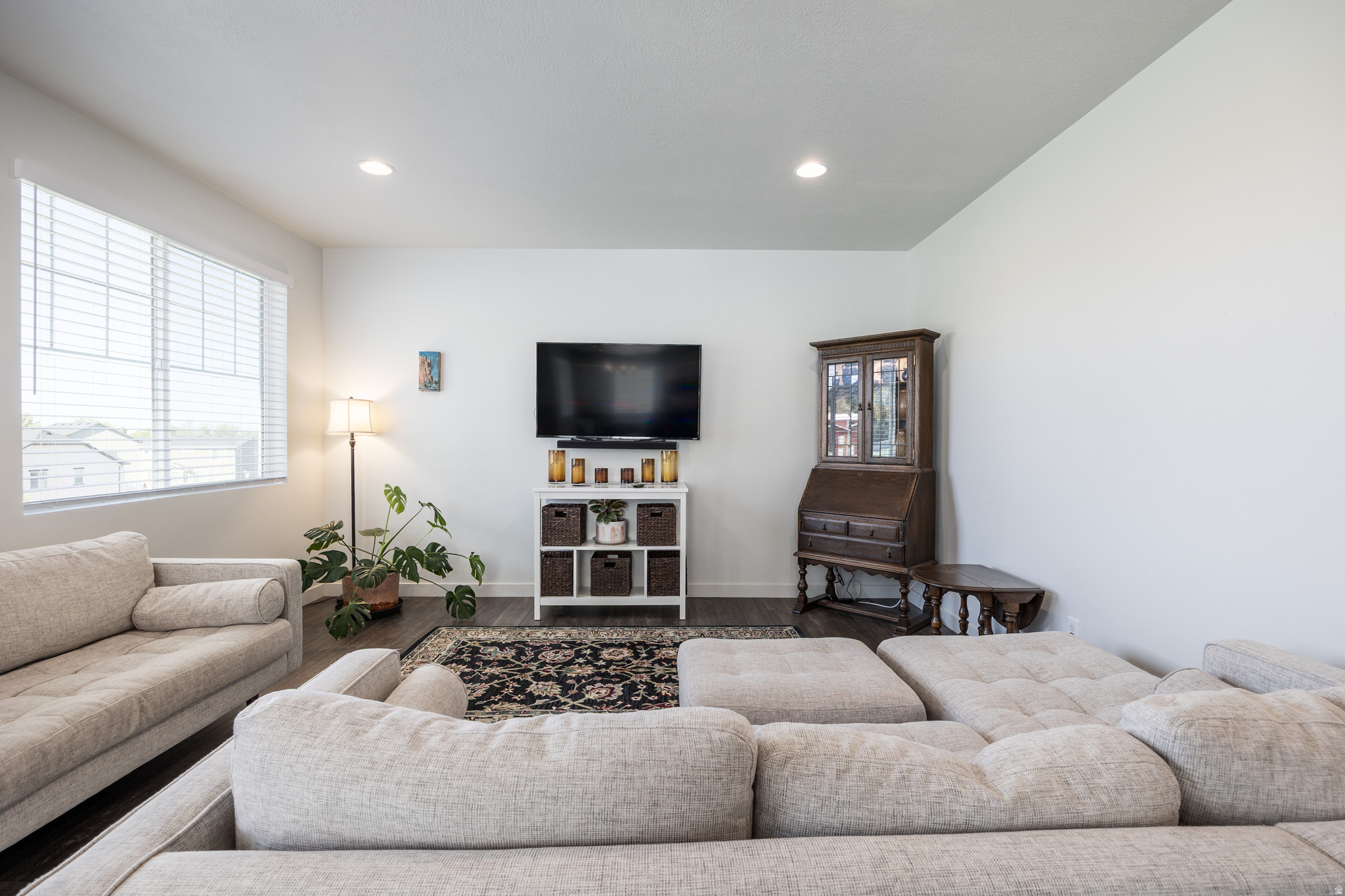 WARD FARMS 304 - Residential