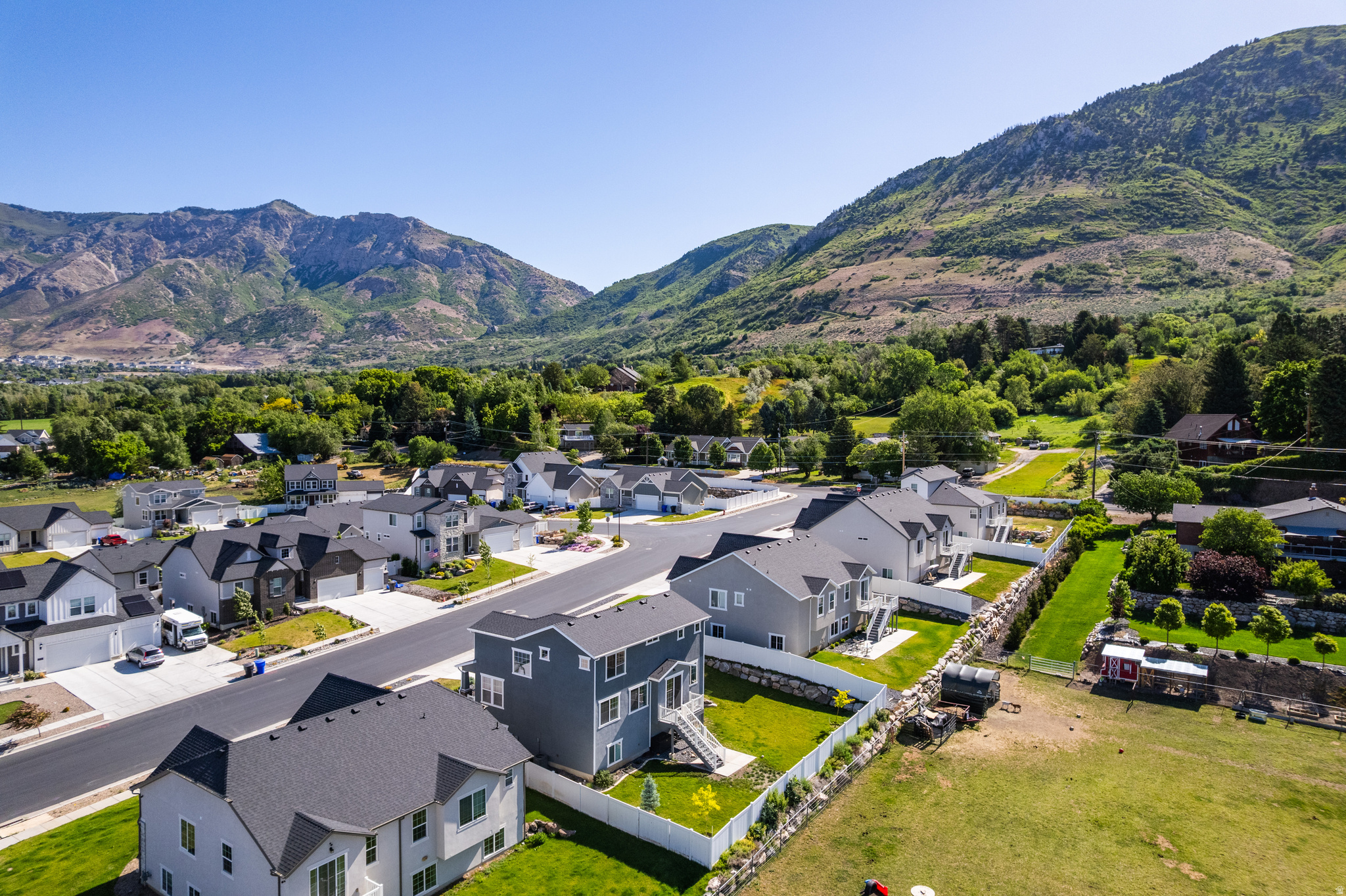 WARD FARMS 304 - Residential