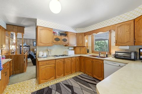 Tiny photo for 381 OAK LN, Kaysville, UT 84037 (MLS # 2169093)