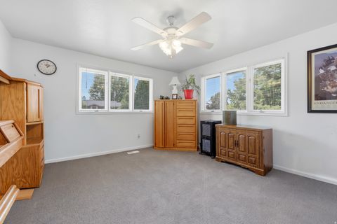 Tiny photo for 381 OAK LN, Kaysville, UT 84037 (MLS # 2169093)