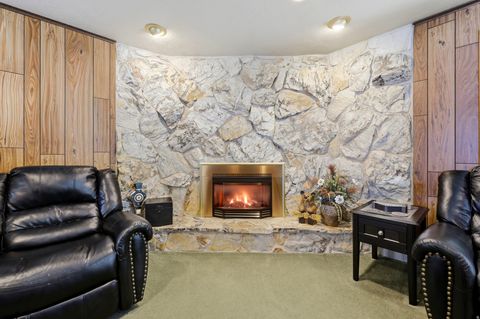 Tiny photo for 381 OAK LN, Kaysville, UT 84037 (MLS # 2169093)
