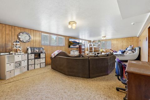 Tiny photo for 381 OAK LN, Kaysville, UT 84037 (MLS # 2169093)