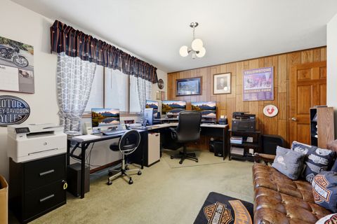 Tiny photo for 381 OAK LN, Kaysville, UT 84037 (MLS # 2169093)