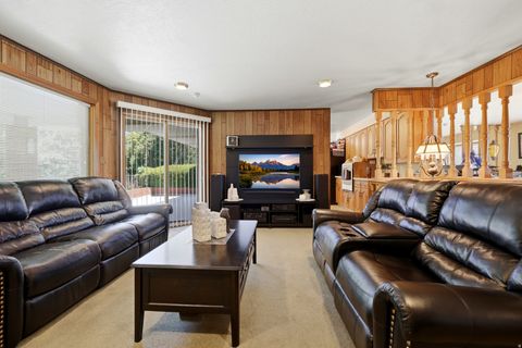 Tiny photo for 381 OAK LN, Kaysville, UT 84037 (MLS # 2169093)