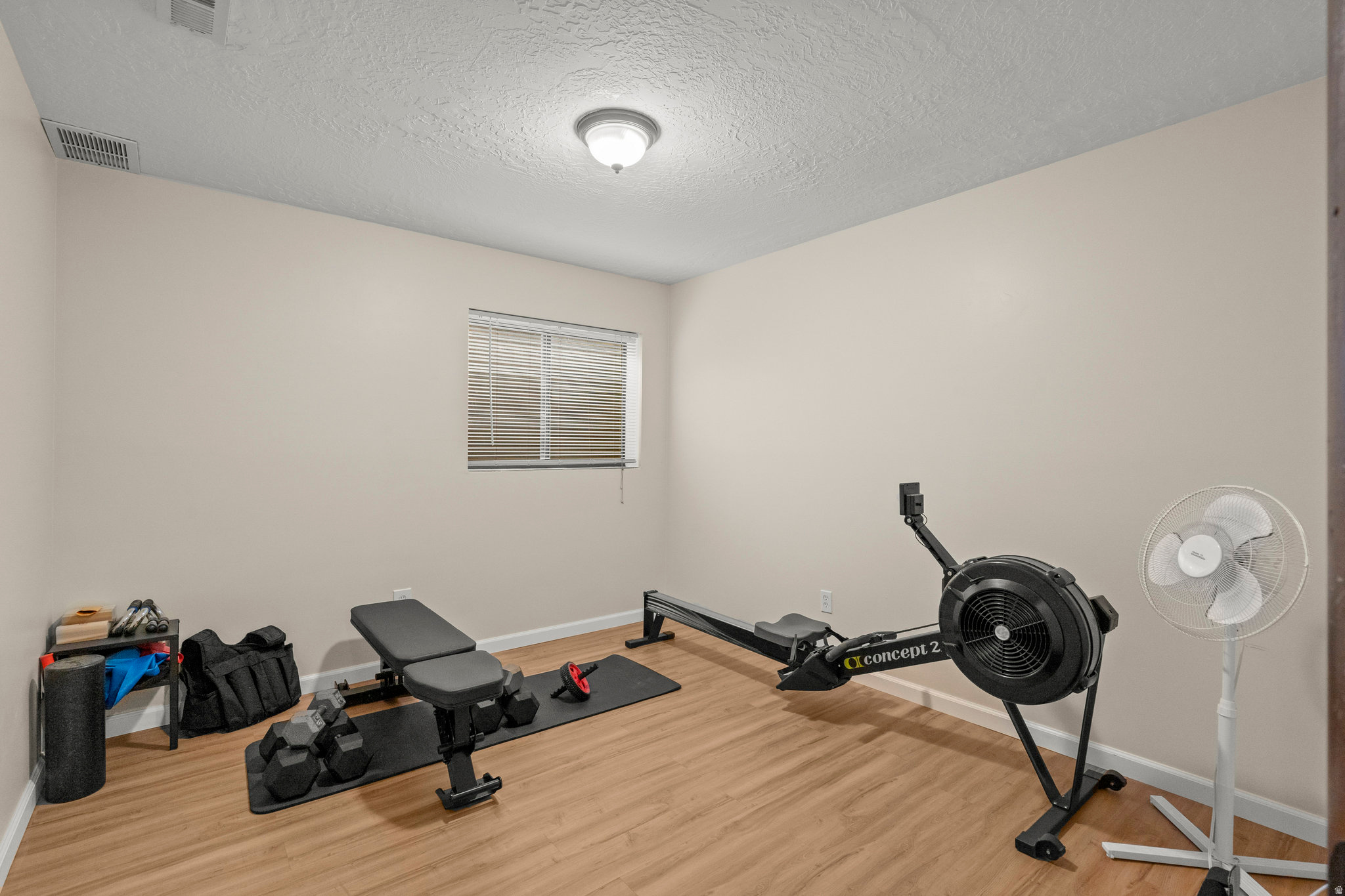 HIGHLAND PARK - Residential Income