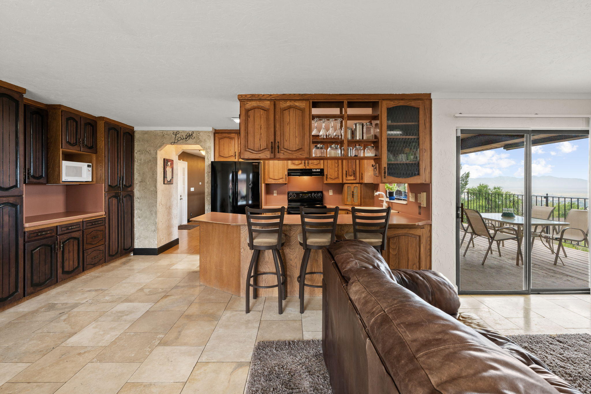 EASTOAKS - Residential