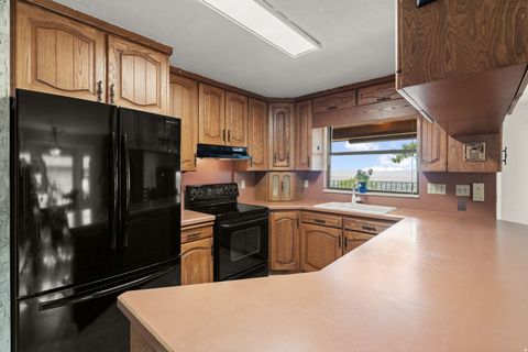 Tiny photo for 570 S 1800 E, Fruit Heights, UT 84037 (MLS # 2134311)