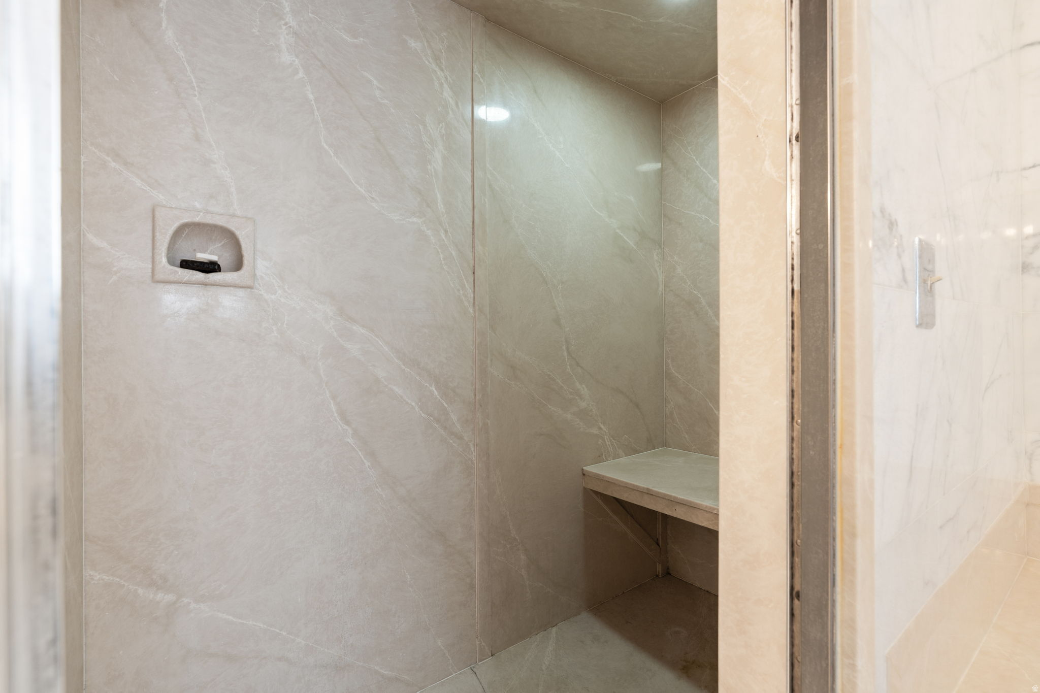 EASTOAKS - Residential