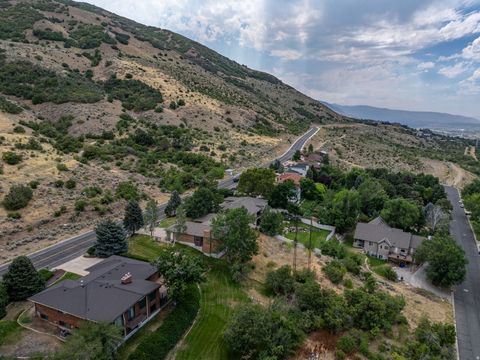 Tiny photo for 570 S 1800 E, Fruit Heights, UT 84037 (MLS # 2134311)