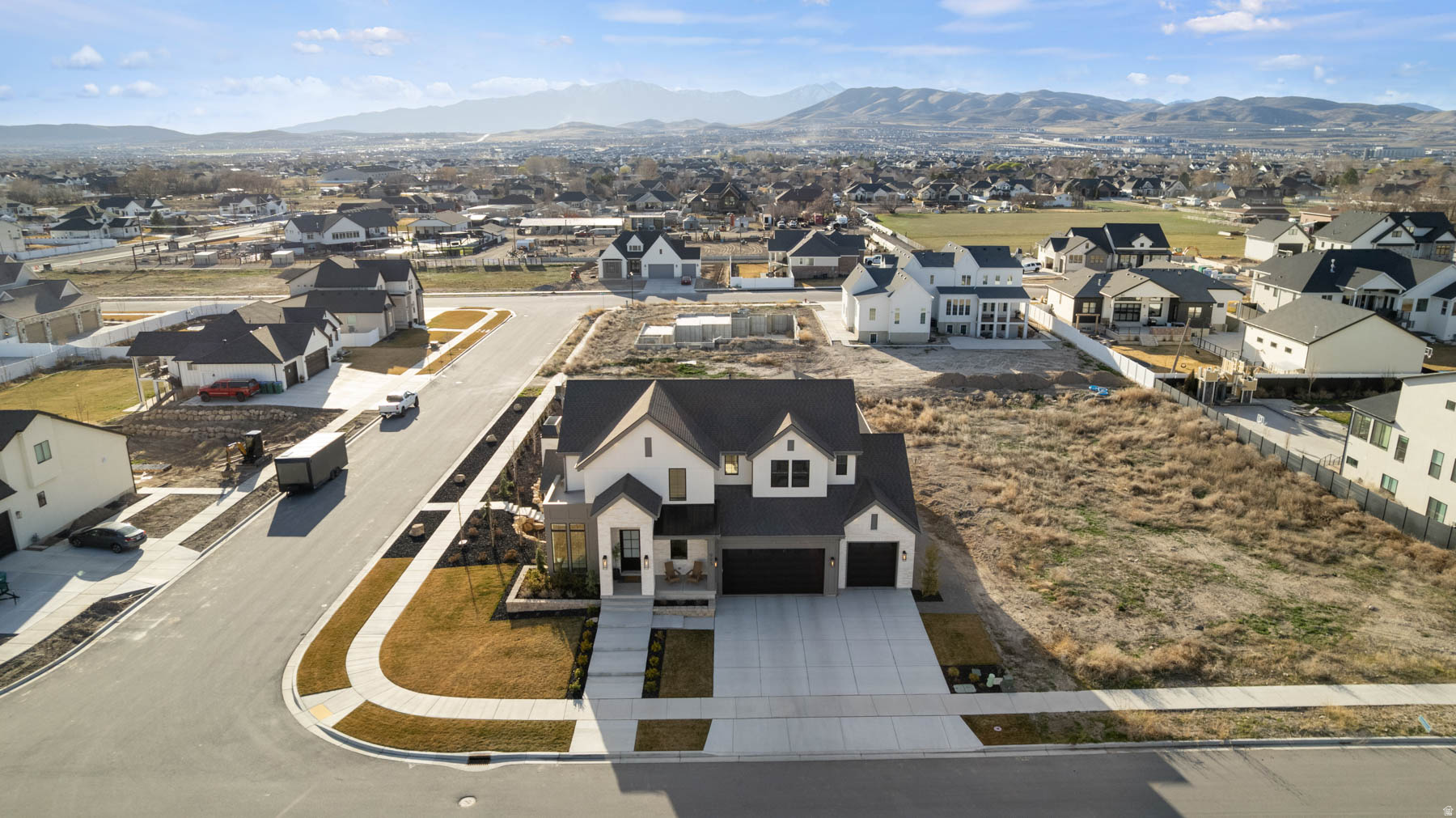 PIONEER HEIGHTS - Residential