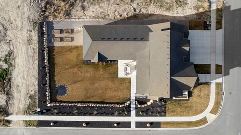 Tiny photo for 995 N TITAN DR, Lehi, UT 84043 (MLS # 2144173)