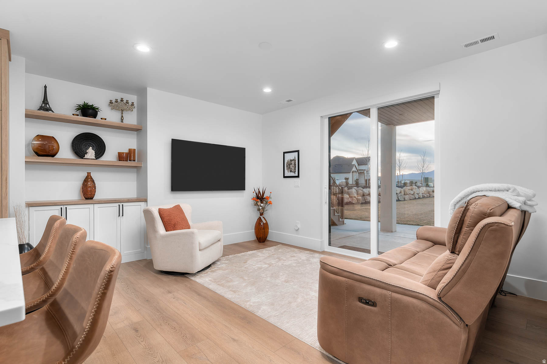 PIONEER HEIGHTS - Residential