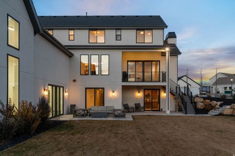 Tiny photo for 995 N TITAN DR, Lehi, UT 84043 (MLS # 2144173)