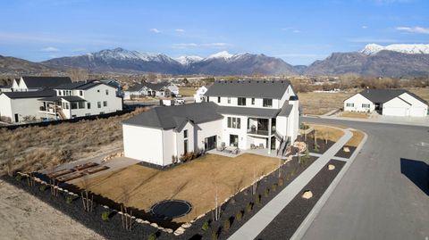 Tiny photo for 995 N TITAN DR, Lehi, UT 84043 (MLS # 2144173)