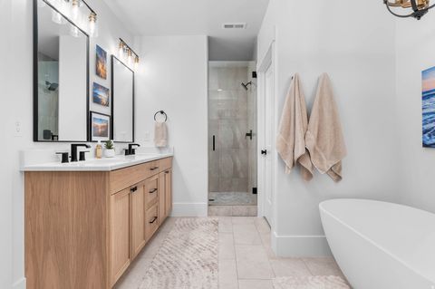 Tiny photo for 995 N TITAN DR, Lehi, UT 84043 (MLS # 2144173)