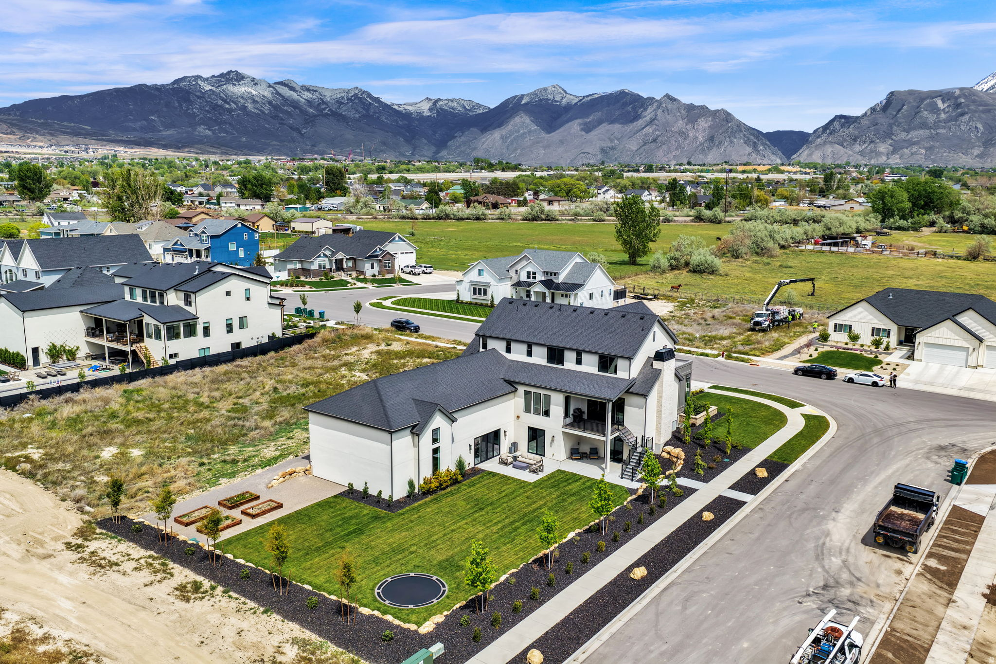 PIONEER HEIGHTS - Residential
