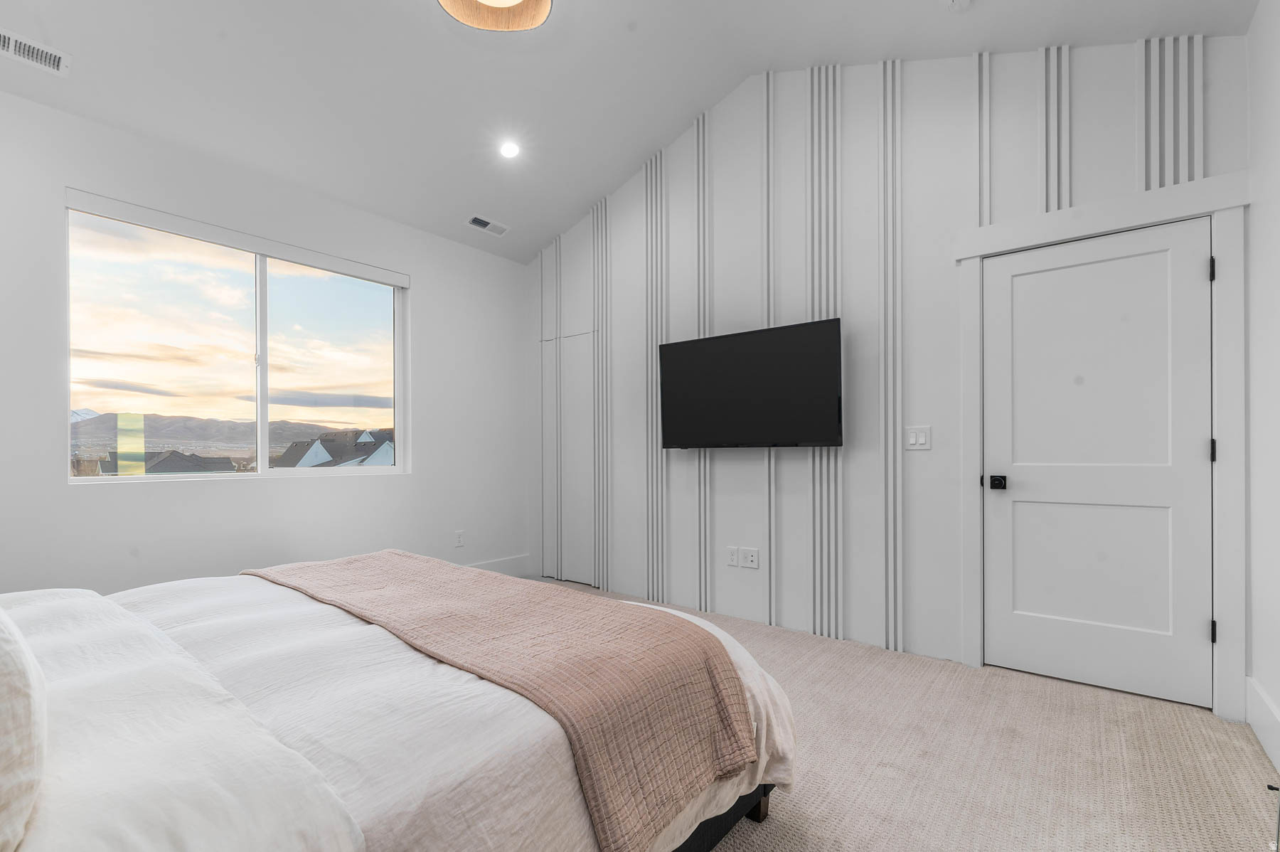 PIONEER HEIGHTS - Residential