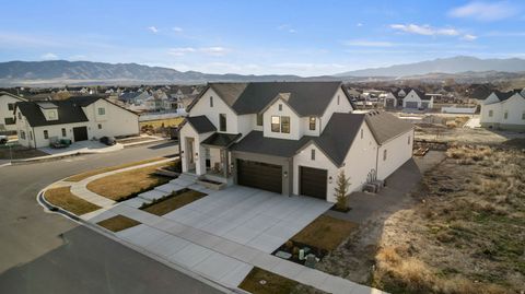 Tiny photo for 995 N TITAN DR, Lehi, UT 84043 (MLS # 2144173)