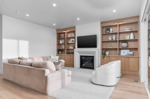 Tiny photo for 995 N TITAN DR, Lehi, UT 84043 (MLS # 2144173)