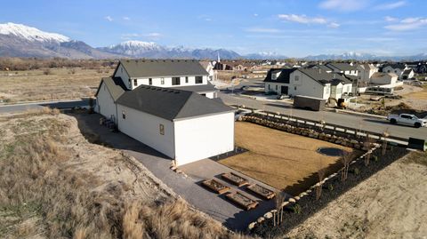Tiny photo for 995 N TITAN DR, Lehi, UT 84043 (MLS # 2144173)