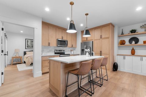 Tiny photo for 995 N TITAN DR, Lehi, UT 84043 (MLS # 2144173)