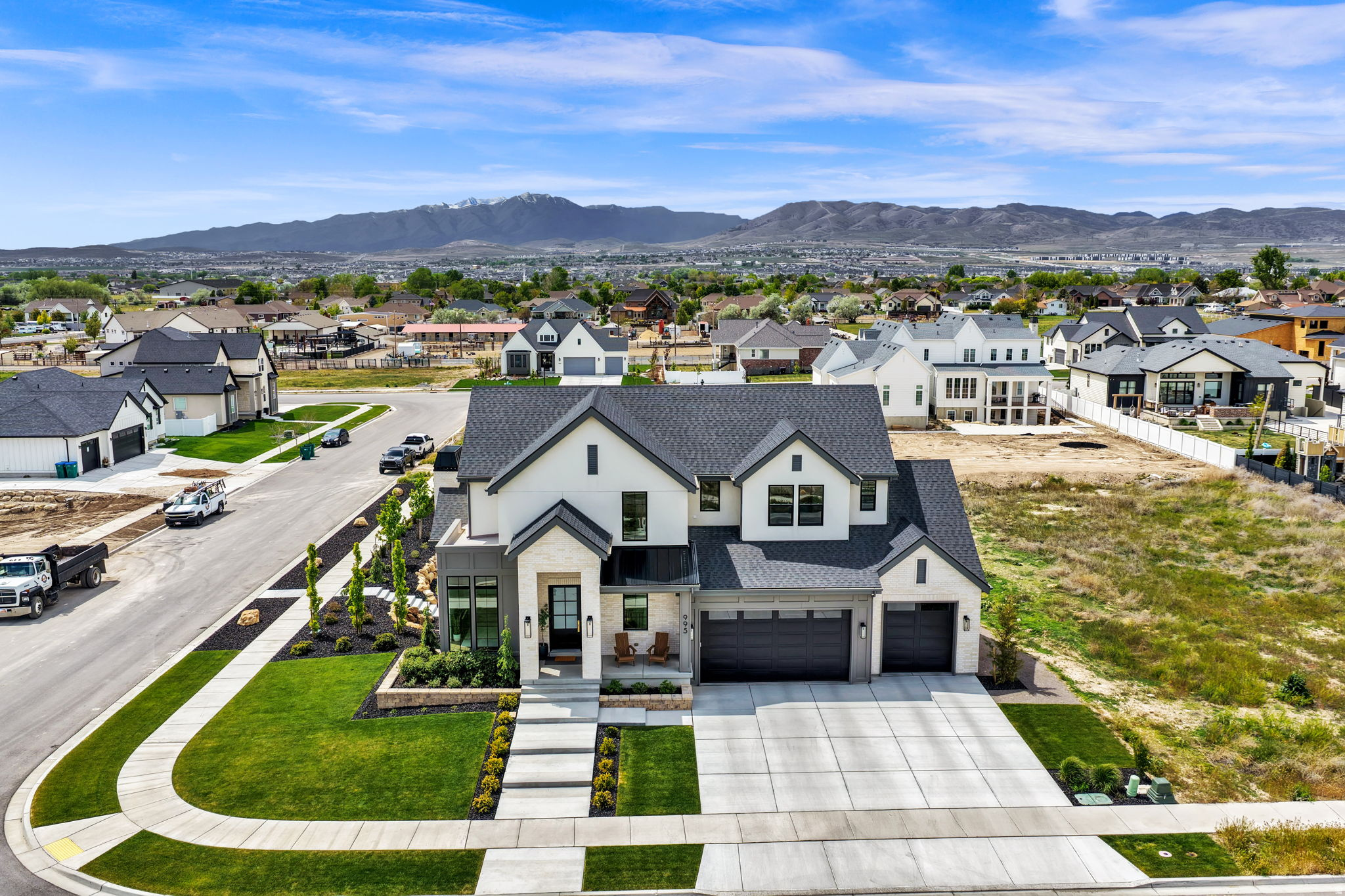 PIONEER HEIGHTS - Residential
