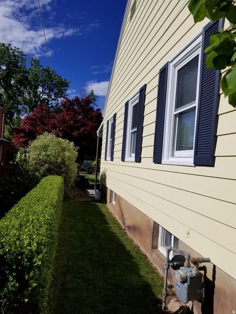 Tiny photo for 1346 E LAKE ST S, Ogden, UT 84401 (MLS # 2140625)