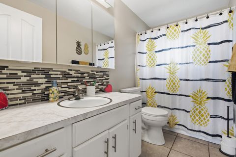 Tiny photo for 1871 N 1225 W, Clinton, UT 84015 (MLS # 2137296)