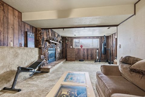 Tiny photo for 1871 N 1225 W, Clinton, UT 84015 (MLS # 2137296)
