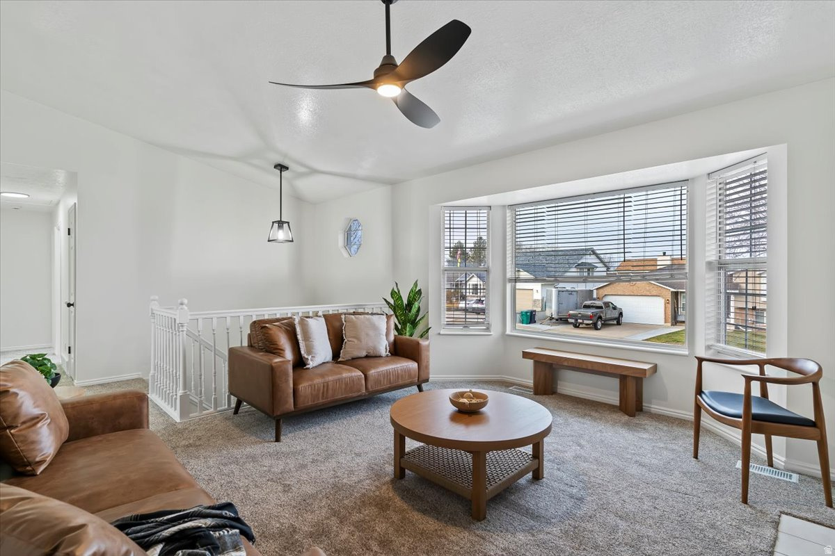 MIDLAND FARMS - Residential