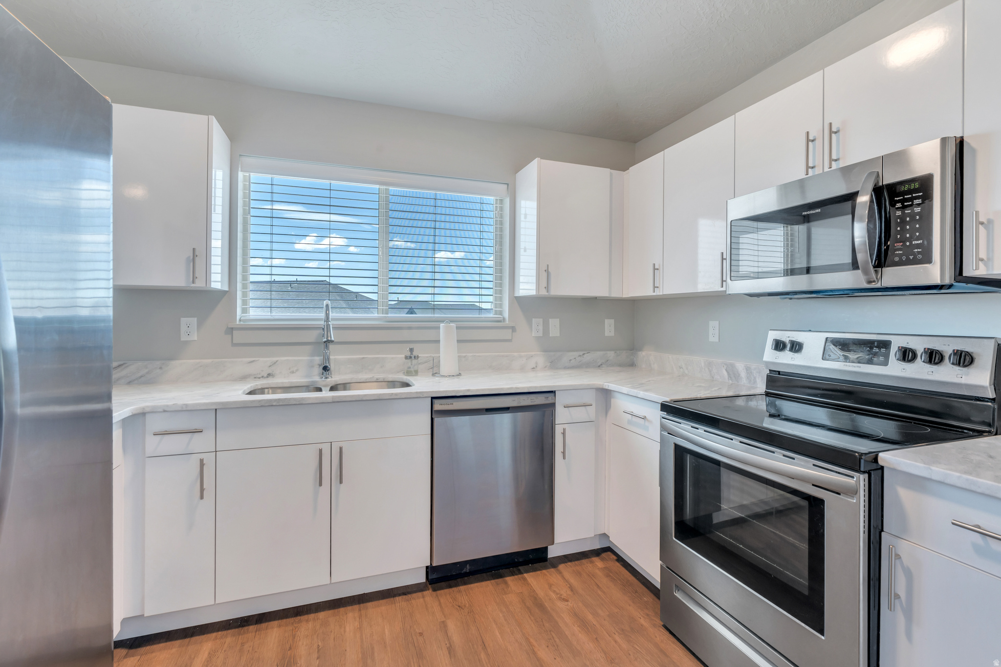 SPRING CREEK - Residential