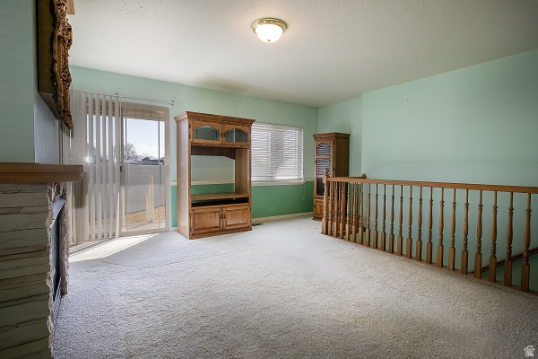 SPRING HOLLOW AT BATEMAN FARM - Residential