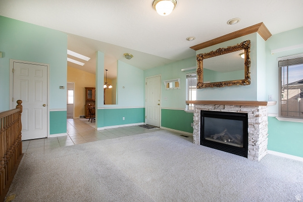 SPRING HOLLOW AT BATEMAN FARM - Residential